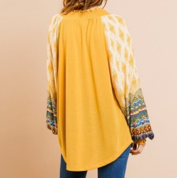 Sale SKYLAR Tunic Top S M L - Picture 3 of 7